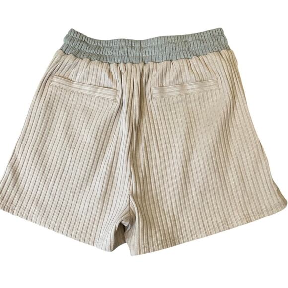 EUC Maniere De Voir Tonal Ribbed Colorblock Knit Shorts Size UK 8 US Small - Picture 4 of 11
